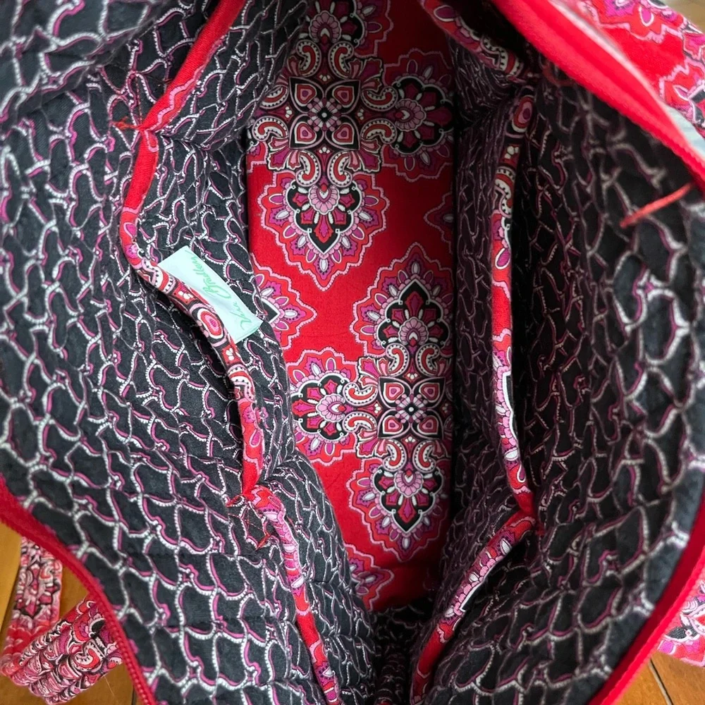 Vera Bradley Scarlett Red Paisley Patterned Tote Bag